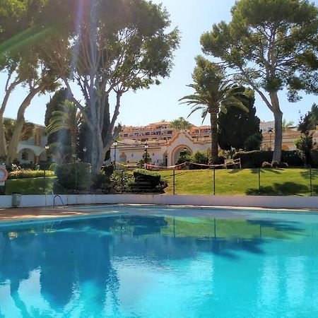 شقة Dona Carlota Gardens, Sea Views, Pool, Restaurant توريمولينوس المظهر الخارجي الصورة