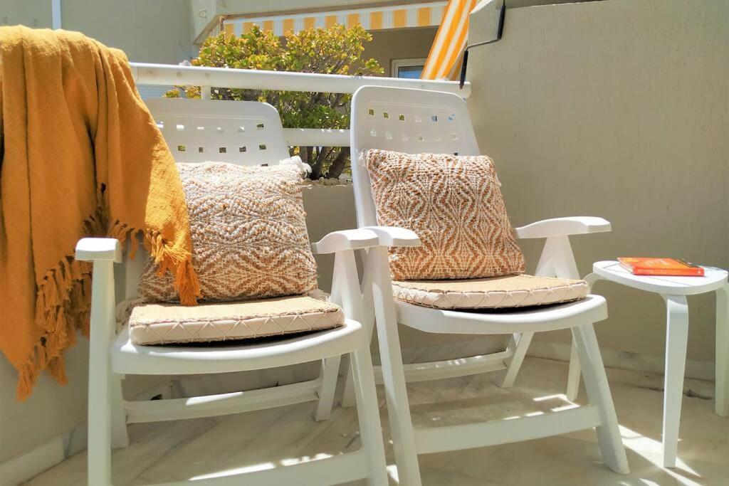شقة Dona Carlota Gardens, Sea Views, Pool, Restaurant توريمولينوس المظهر الخارجي الصورة
